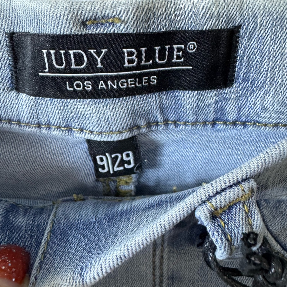 Judy Blue Mid Rise 9.5” Pull On Skinny Jeggings Light Wash Inseam 28” size 9/29 - Picture 6 of 16